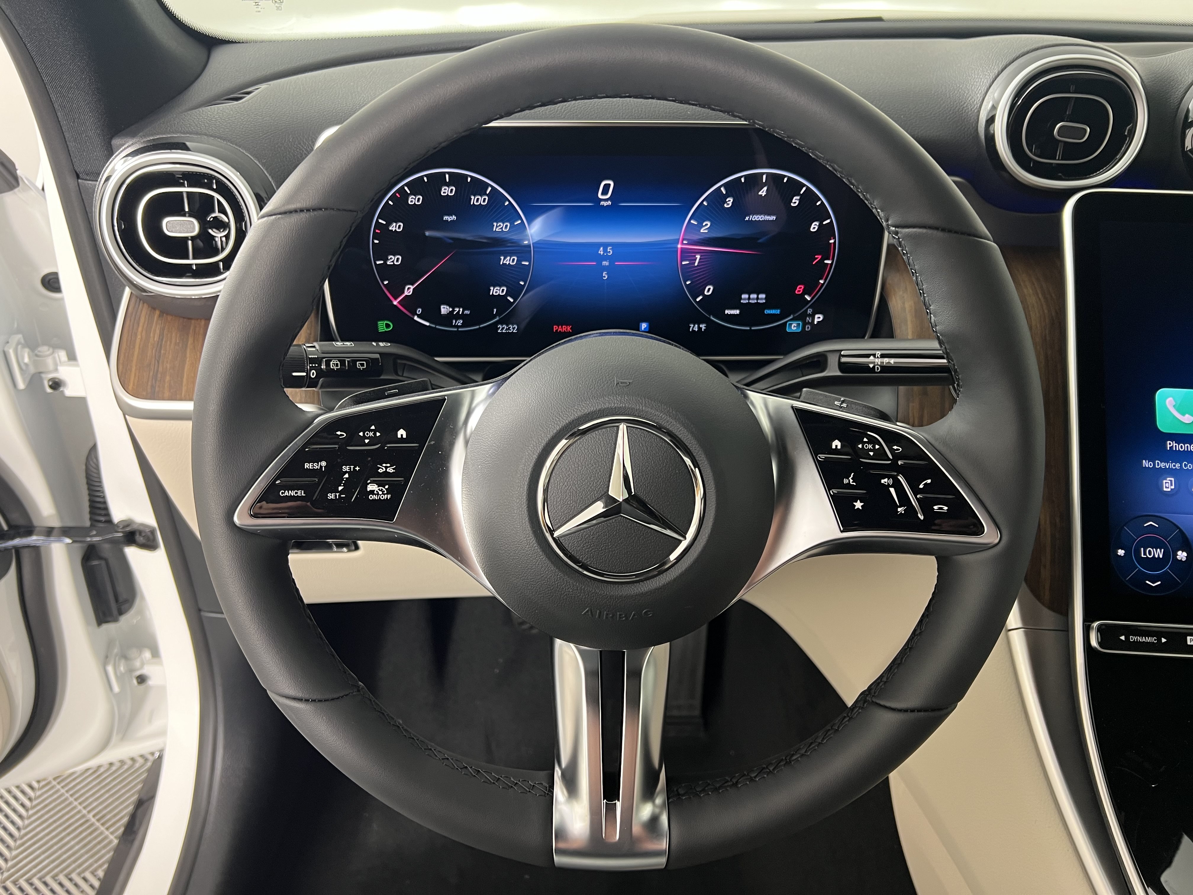 New 2027 Mercedes-Benz GLC 300 4MATIC image 28