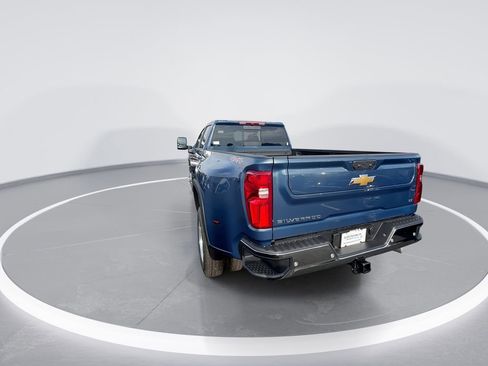 New 2026 Chevrolet Silverado 3500 LT w/ All Star Edition AWD/4WD image 6