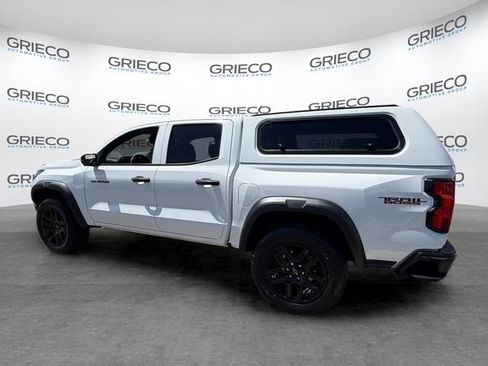 Used 2024 Chevrolet Colorado Trail Boss w/ Technology Package AWD/4WD image 5
