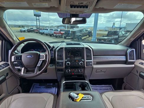 Used 2019 Ford F250 Limited image 41