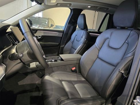 New 2026 Volvo XC90 B6 Ultra w/ Protection Package image 20