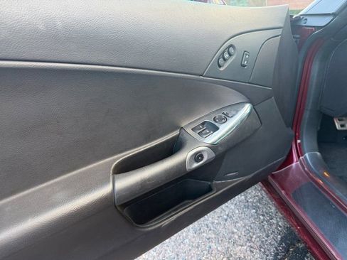 Used 2006 Chevrolet Corvette Convertible w/ Preferred Equipment Group image 11