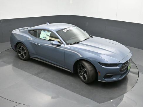 New 2025 Ford Mustang Premium image 39