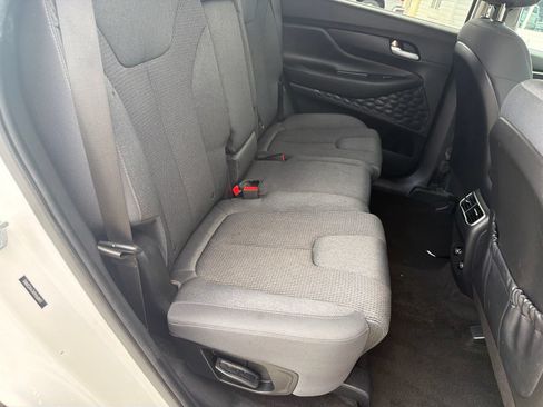 Used 2023 Hyundai Santa Fe SEL FWD image 12