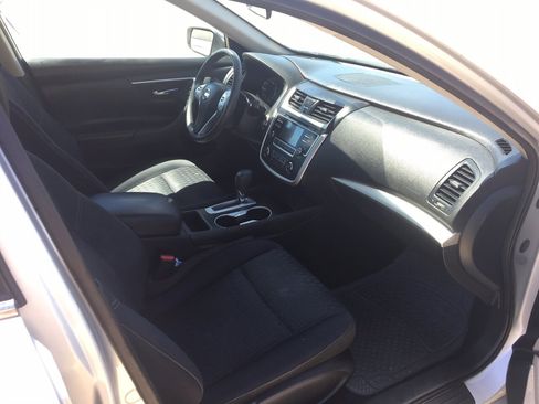 Used 2016 Nissan Altima 2.5 S w/ Power Driver Seat Package image 14