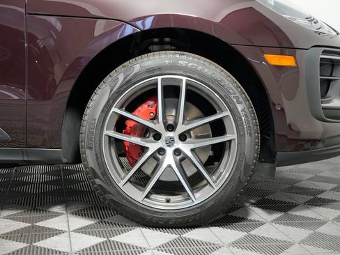 Used 2026 Porsche Macan S AWD/4WD image 16