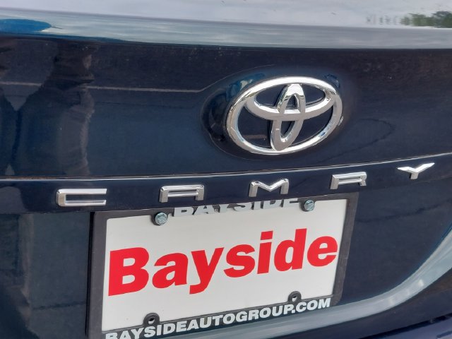 Used 2020 Toyota Camry LE FWD image 32