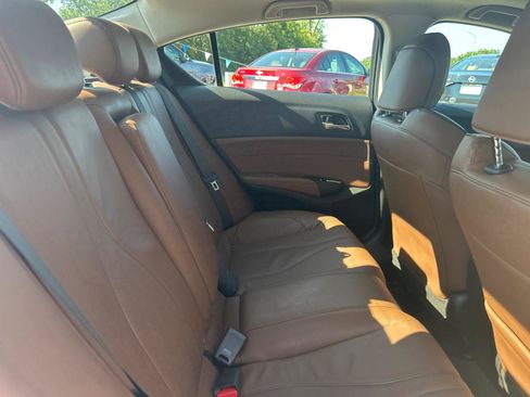 Used 2019 Acura ILX FWD image 23