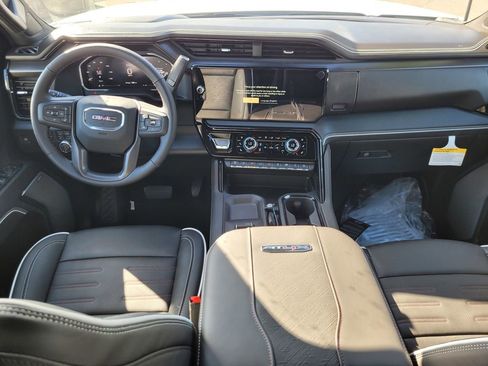 New 2026 GMC Sierra 2500 AT4X image 10
