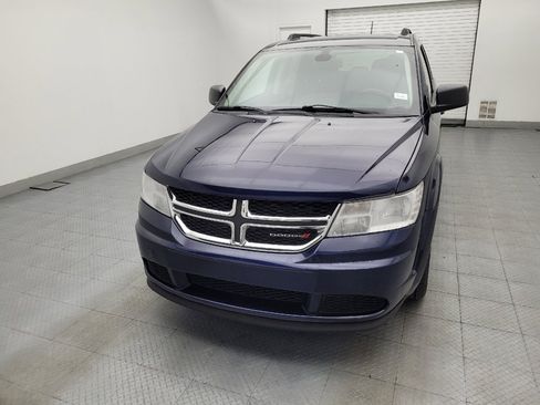 Used 2020 Dodge Journey SE FWD image 15