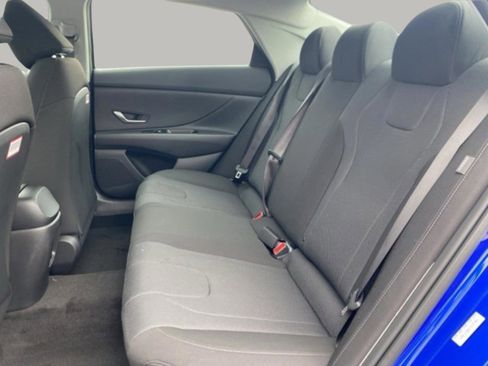 New 2026 Hyundai Elantra SE image 32