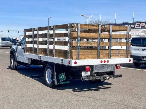Used 2022 Ford F450 XLT image 2