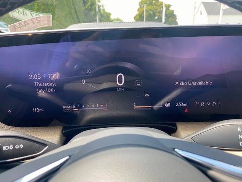 New 2025 Buick Enclave Preferred w/ Power Package image 21