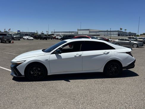 Used 2025 Hyundai Elantra N Line FWD image 2