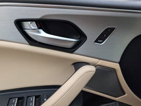 Used 2024 Acura TLX w/ Technology Package image 39