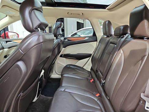 Used 2016 Lincoln MKC Reserve w/ Lincoln MKC Climate Package image 29