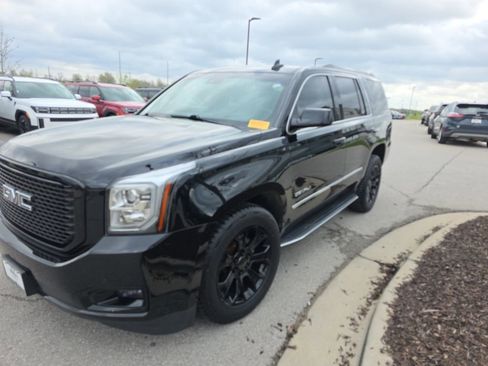 Used 2017 GMC Yukon Denali w/ Open Road Package image 1