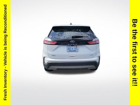 Used 2023 Ford Edge SEL w/ Convenience Package AWD/4WD image 4