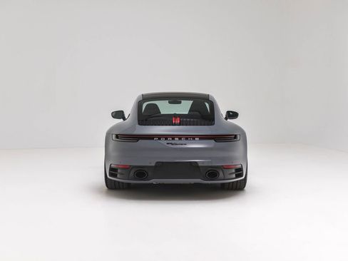 Used 2024 Porsche 911 Carrera w/ Premium Package image 4