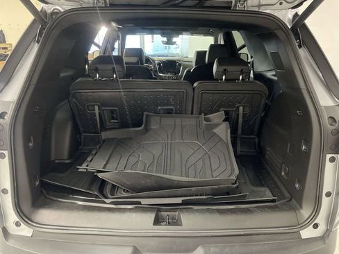 Certified 2023 Chevrolet Traverse RS w/ LPO, Floor Liner Package image 25