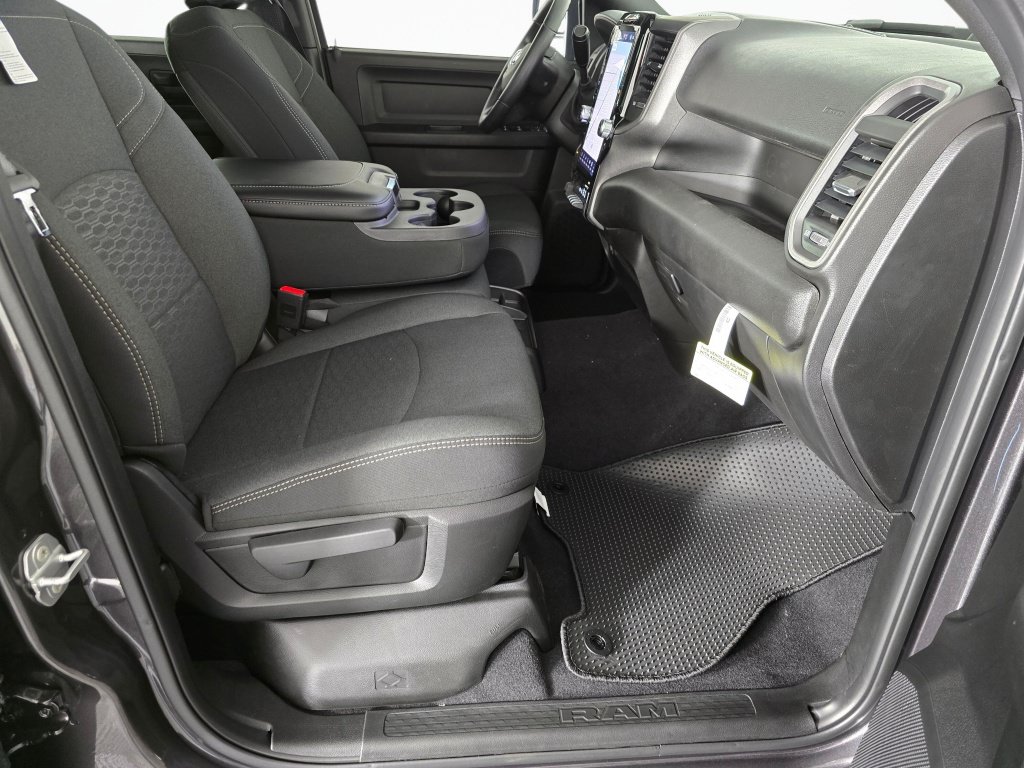 New 2026 RAM 2500 Tradesman AWD/4WD image 26