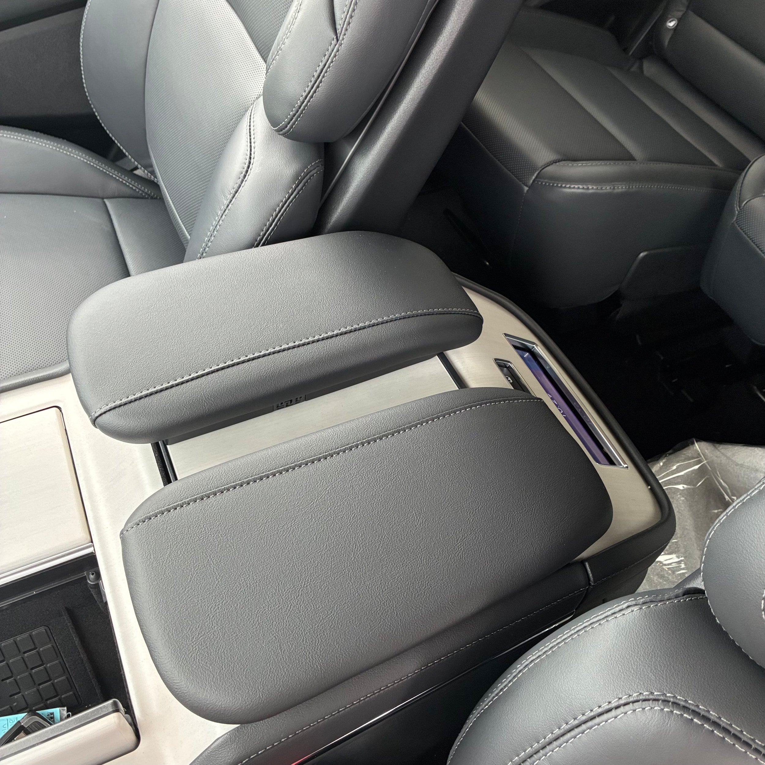 New 2025 Lincoln Navigator Reserve AWD/4WD image 21