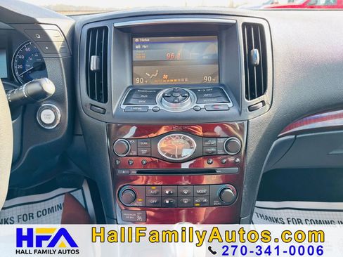 Used 2010 INFINITI G37 x Sedan w/ Premium Pkg image 15