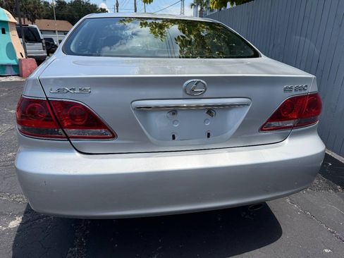 Used 2006 Lexus ES 330 w/ Preferred Accessory Pkg FWD image 4