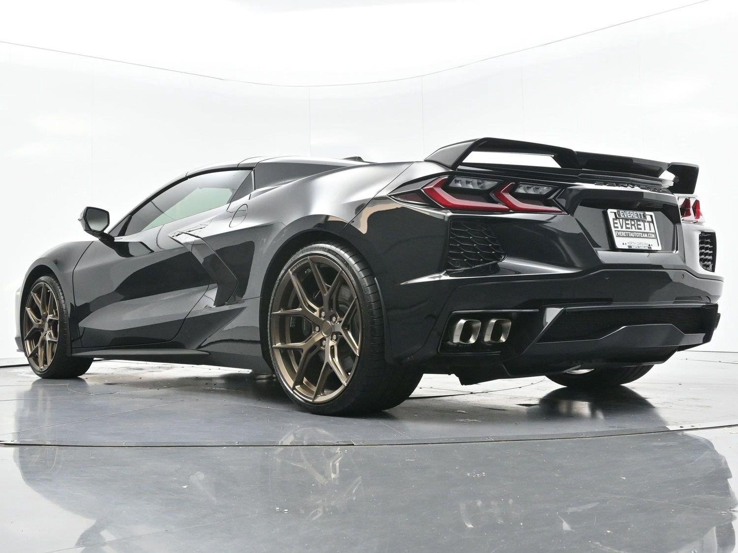 Used 2021 Chevrolet Corvette Stingray Premium Conv w/ Z51 Performance Package RWD image 56