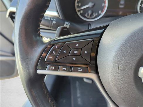 Used 2020 Nissan Altima 2.5 SR FWD image 15