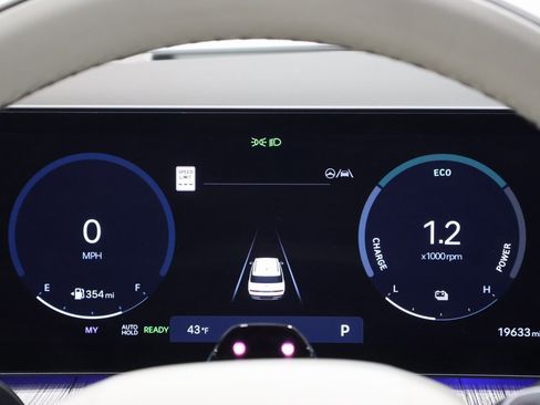 Used 2024 Hyundai Santa Fe Calligraphy image 18