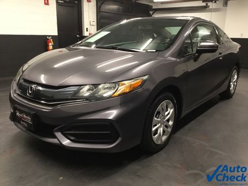 Used 2014 Honda Civic LX image 4