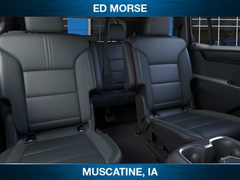 New 2026 GMC Acadia AT4 w/ Luxury Package AWD/4WD image 17