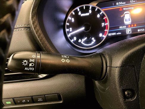 Used 2021 Nissan Sentra SV FWD image 30