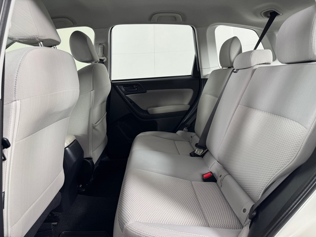 Used 2018 Subaru Forester 2.5i w/ Alloy Wheel Package AWD/4WD image 17