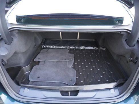 Used 2017 Jaguar XE Prestige image 30