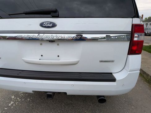 Used 2017 Ford Expedition EL XLT w/ Equipment Group 202A image 14