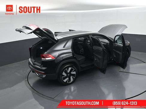 Used 2026 Volkswagen Atlas Cross Sport SE AWD/4WD image 55