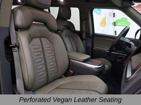 Used 2023 Rivian R1S Adventure AWD/4WD image 16