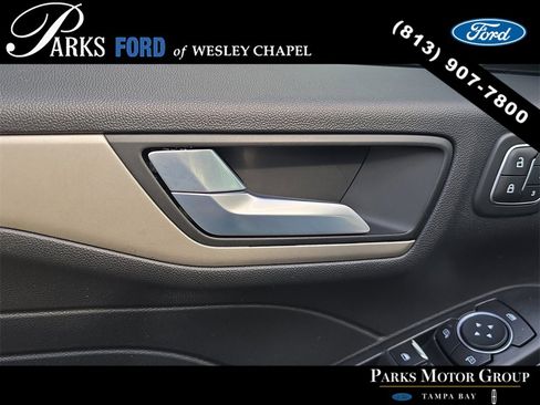 Certified 2021 Ford Escape SEL w/ Technology Package image 18