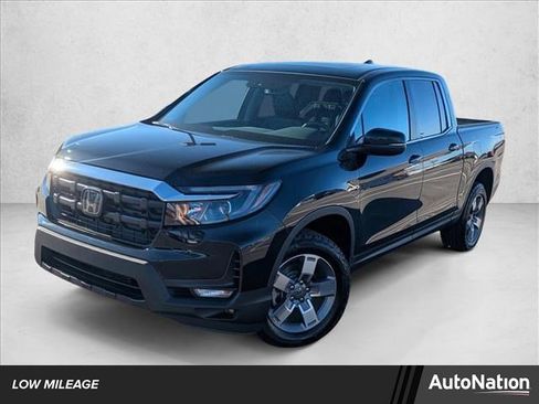 Certified 2025 Honda Ridgeline RTL image 1