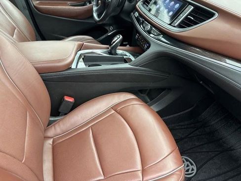 Used 2021 Buick Enclave Avenir image 41