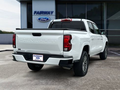 Used 2024 Chevrolet Colorado LT w/ LT Convenience Package RWD image 6