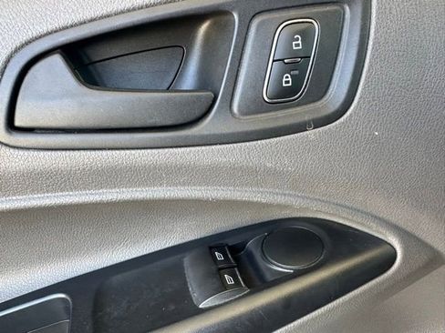 Used 2022 Ford Transit Connect XL image 19