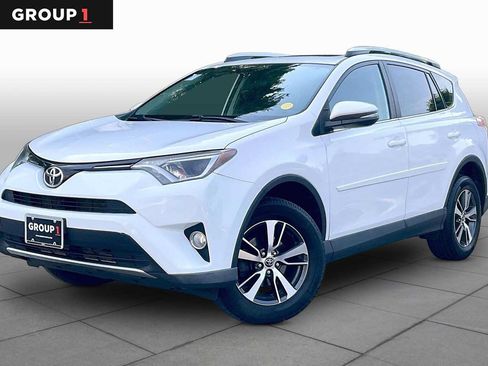 Used 2016 Toyota RAV4 XLE AWD/4WD image 1