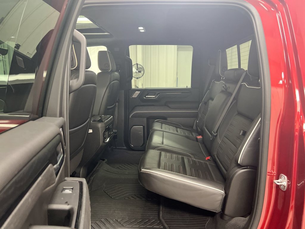 Used 2025 GMC Sierra 2500 AT4X w/ AT4X AEV Edition AWD/4WD image 24