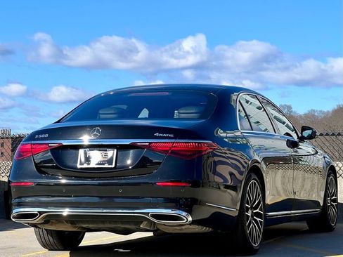 Certified 2022 Mercedes-Benz S 500 4MATIC image 7