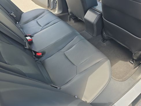 Used 2023 Honda Accord Sport image 11