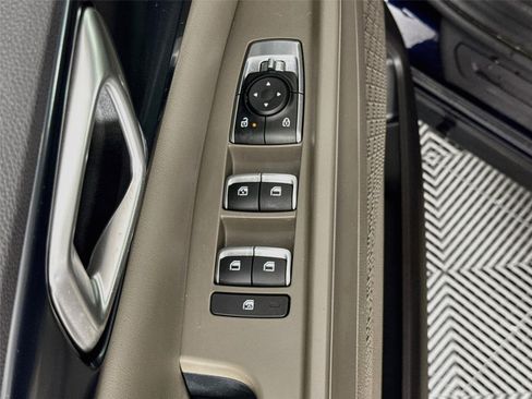 Certified 2025 Kia Carnival FWD image 19