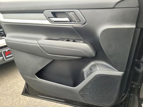 New 2026 GMC Terrain Elevation AWD/4WD image 12